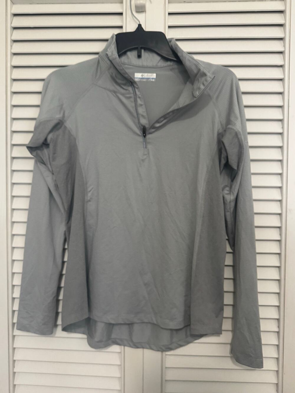 Columbia Light Gray Athletic Quarter Zip Pullover Sweatshirt Women's Sz: Medium